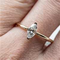 Fabriano - Piazza del Comune 25 - Ring Lux Gioielli Woman in Yellow Gold Diamante 0.50 Ct ANL3543;050;V;GI - ANL3543;050;V;GI